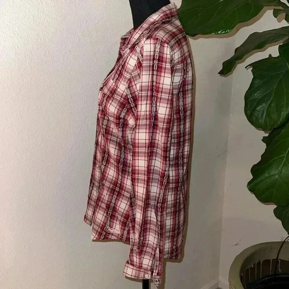 Woolrich Women’s Western RED Plaid Long Sleeve PEARL Snap Buttons Medium - Picture 8 of 16